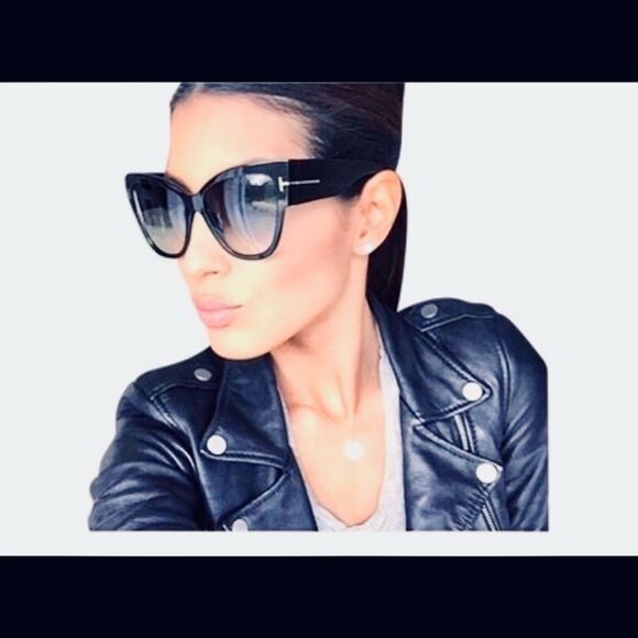♥️ TOM FORD EYEWEAR ANOUSHKA CAT EYE
SUNGLASSES - Picture 13 of 16